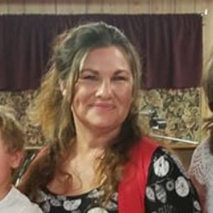 Meet your Posher, Holly